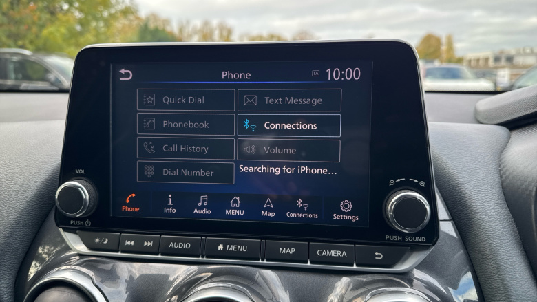 Nissan Juke 1.0 DiG-T N-Connecta 5dr Petrol Hatchback